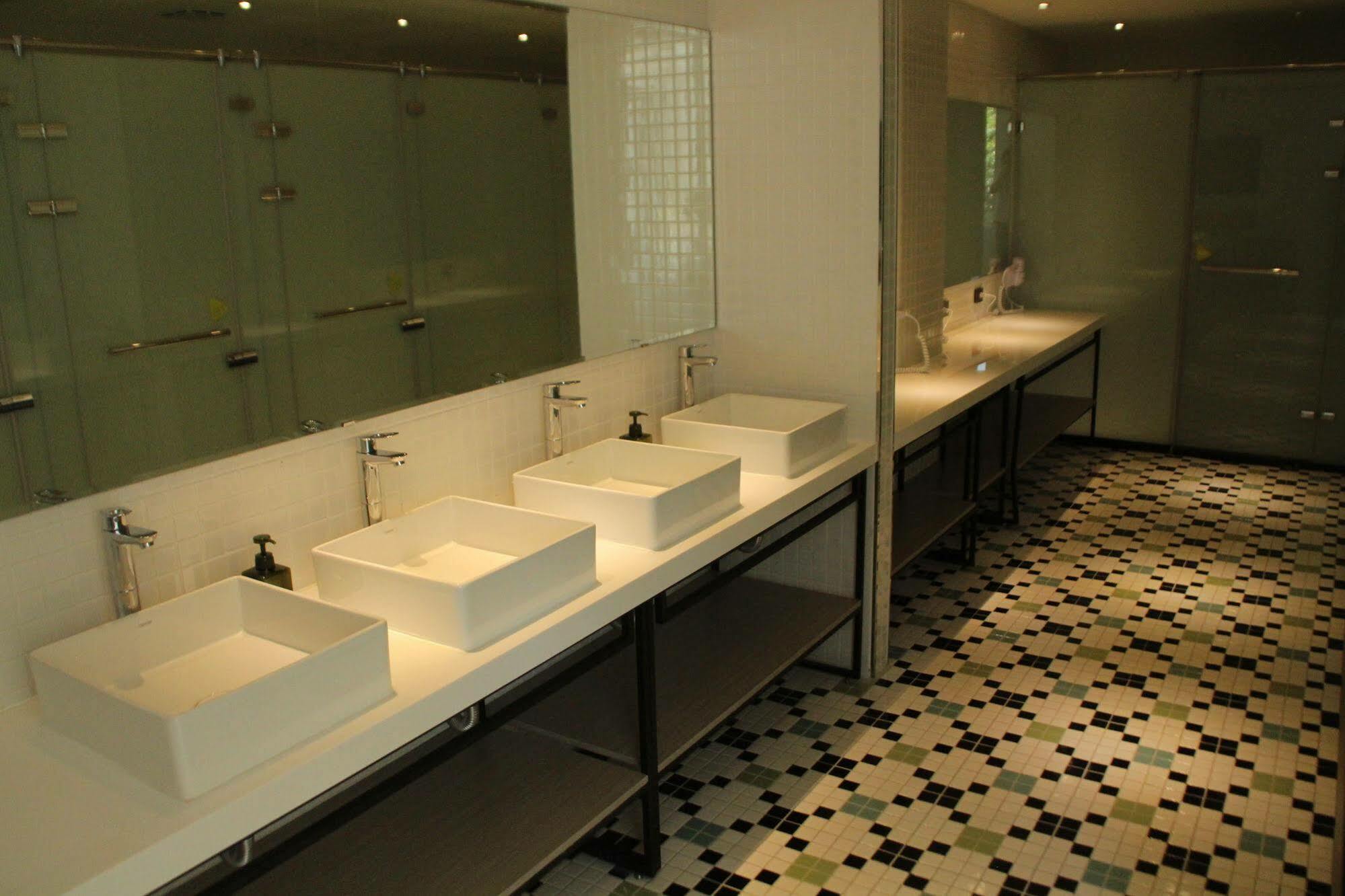 Light Hostel Hualien מראה חיצוני תמונה